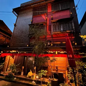 Apartment Benidaruma - Sakuramochi, Kyoto